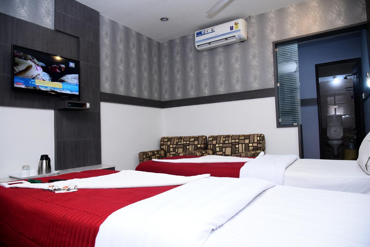 Grand Choice Hotel Bangalore Bilik gambar
